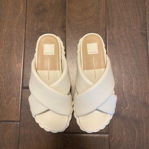 Dolce Vita | Blume Sandal | Ivory Stella | 7.5